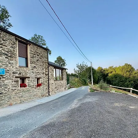 Refuxio De Lamas 게스트하우스 Becerreá