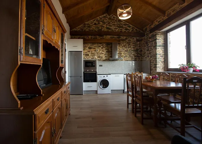 Refuxio De Lamas 3* Becerreá